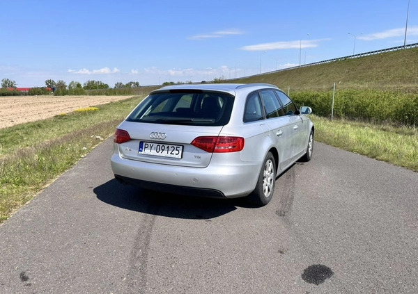 Audi A4 cena 39900 przebieg: 225810, rok produkcji 2011 z Poznań małe 172